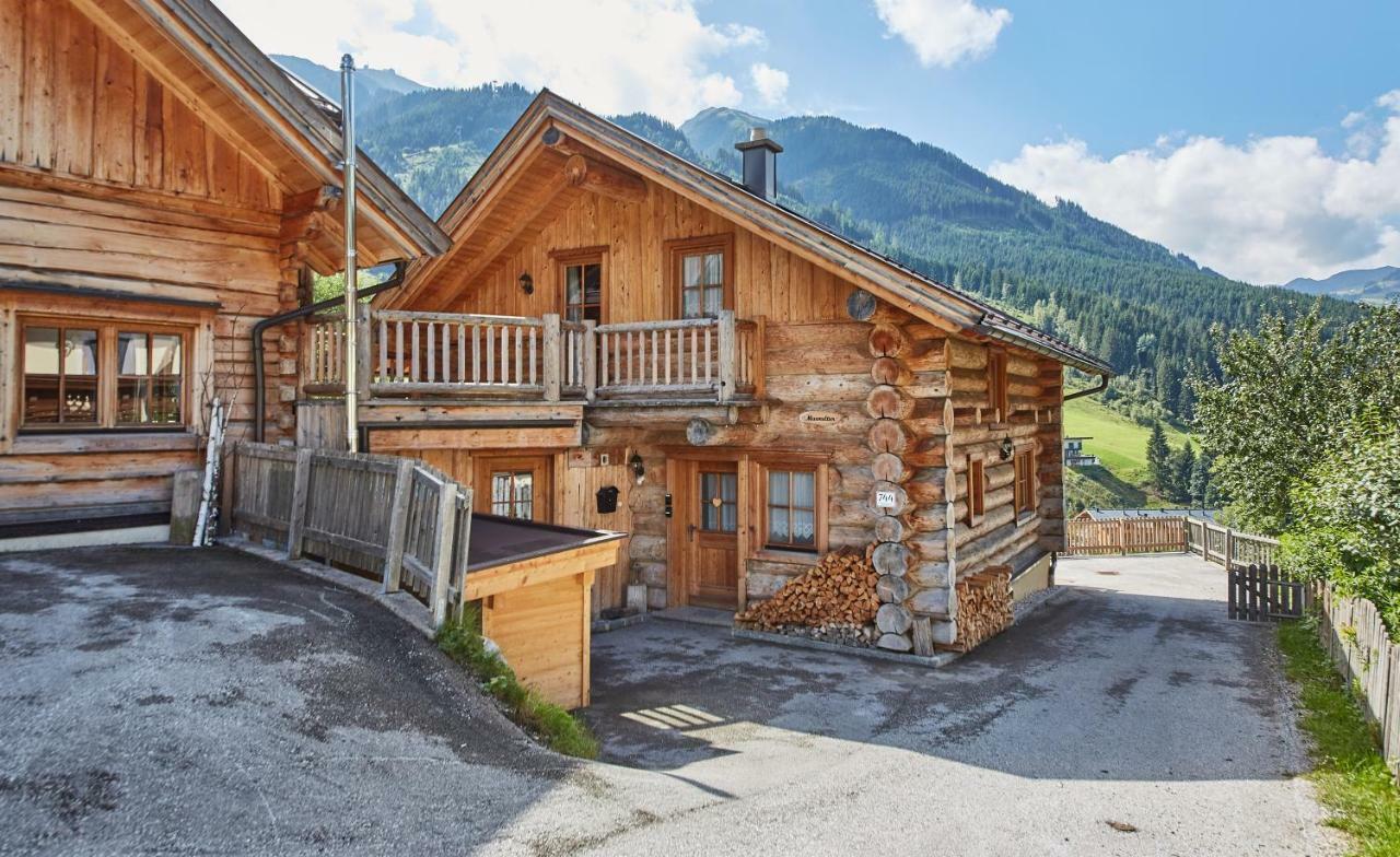 Chalets Blockhaus Saalbach By Holidayflats24 Villa Exterior photo